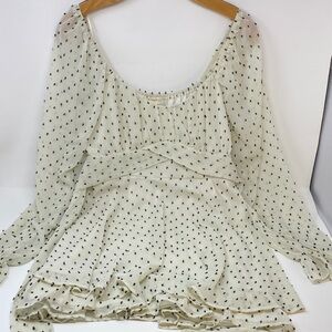 Elegant Cream Long Sleeve Dress